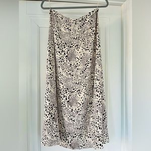 Aritzia Wilfred Midi Skirt